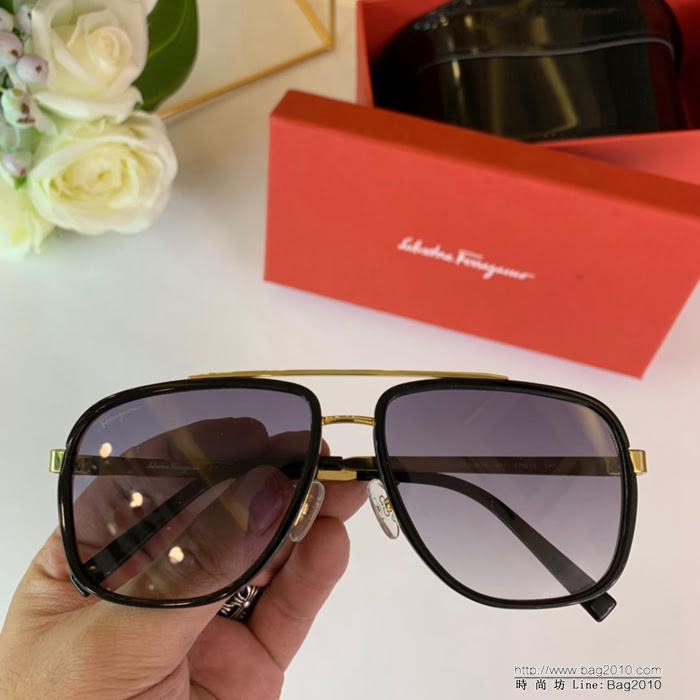 Ferragamo菲拉格慕 2019新款 SF992SK 簡約超百搭 女款太陽鏡  lly1587